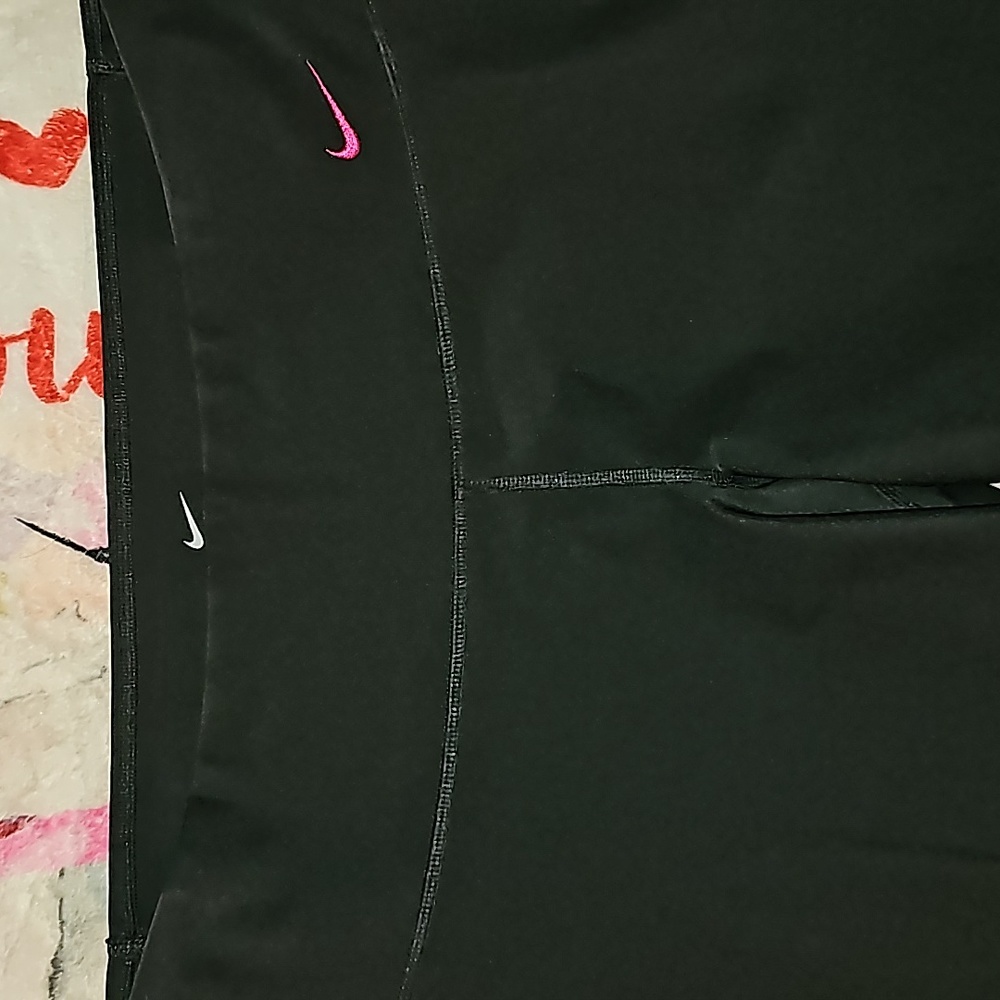 Nike Capri